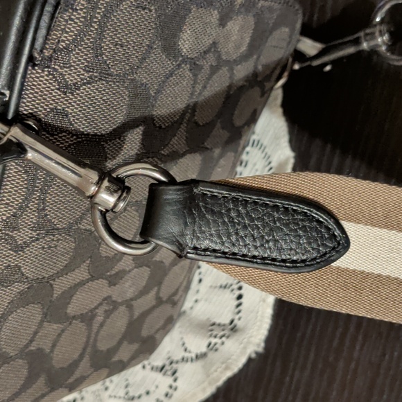 Coach Stanton C8237 Bag - Picture 8 of 16